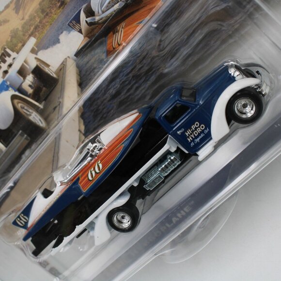 Hot Wheels Premium HW Classic Hydroplane On Speed Waze Team Transport No. 49 - Picture 3 of 4